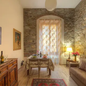 duomo-luxury-apartment-palazzo-del-re.it-tuscanyhotel.com/